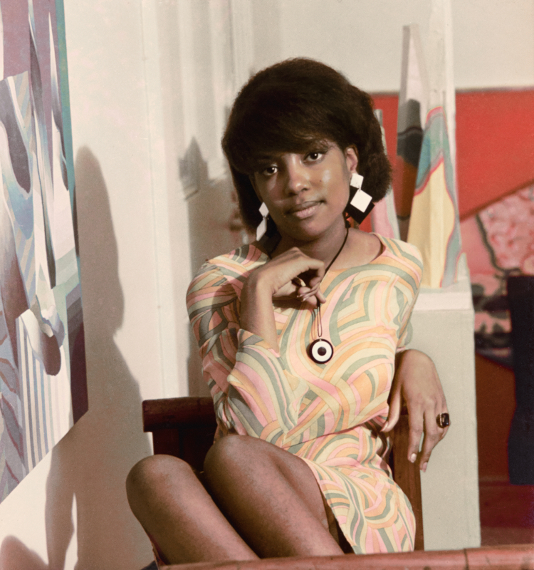 Figure 11. James Barnor, photo session for Drum with Erlin Ibreck in the apartment of the African-American artist Bill Hutson, Kilburn, London, 1967 