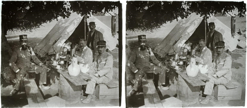 Figure 64. Sans titre, boîte « Maroc. Camarades. Avant-guerre » 