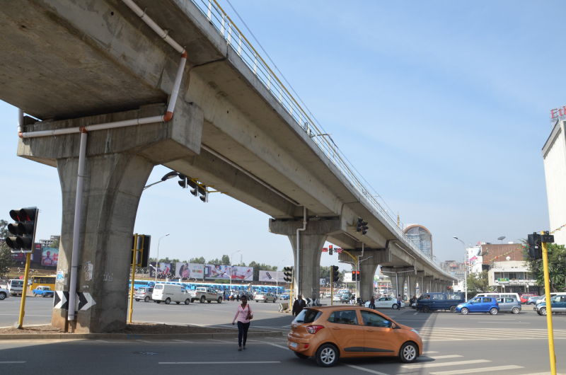 Image 6. Pont du tramway, Addis-Abeba, Éthiopie, 2017